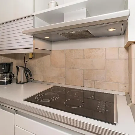 Apartment App Sea View In Old Town With Balcony *