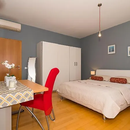 App Sea View In Old Town With Balcony Διαμέρισμα
